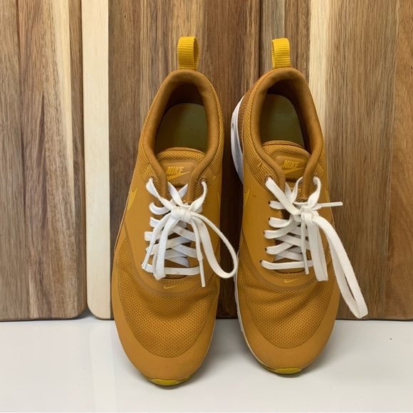 Nike Air Max Thea - Desert Ochre - Excellent Condition! - Picture 3 of 6